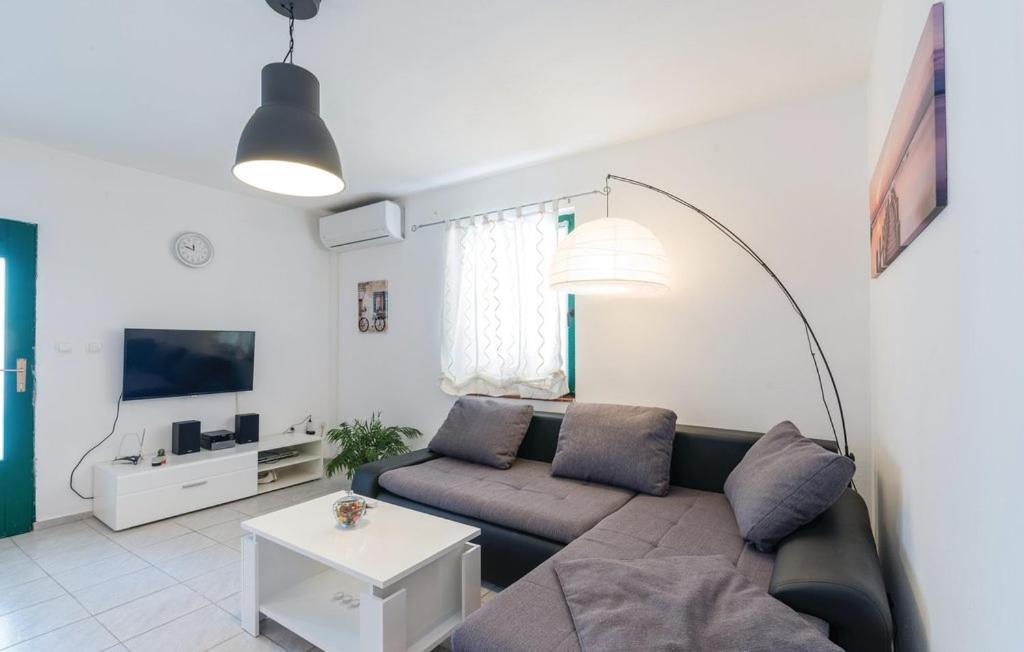 Holiday Home Lucija Sveti Filip i Jakov Extérieur photo