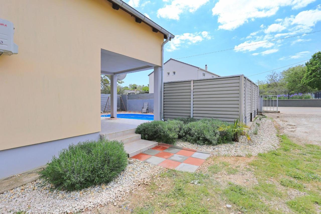 Holiday Home Lucija Sveti Filip i Jakov Extérieur photo