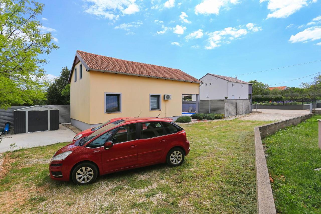 Holiday Home Lucija Sveti Filip i Jakov Extérieur photo